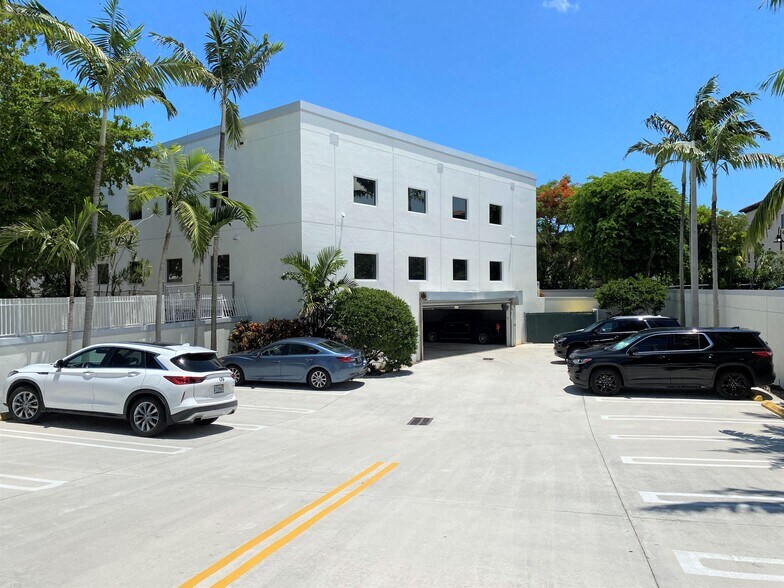 More Photos Of 9830 SW 77th Ave, Miami Office For Lease