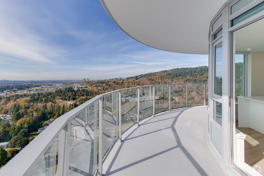 More Photos Of 515 Cottonwood Av, Coquitlam Apartments For Lease