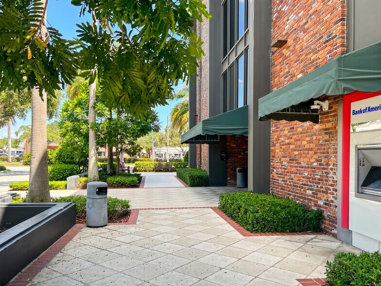 More Photos Of 601 21st St, Vero Beach Loft Creative Space For Lease