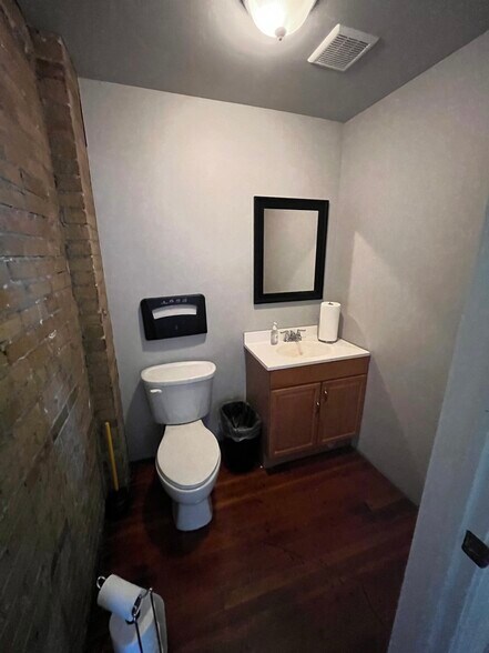 More Photos Of 148 W 600 S, Provo Loft Creative Space For Lease