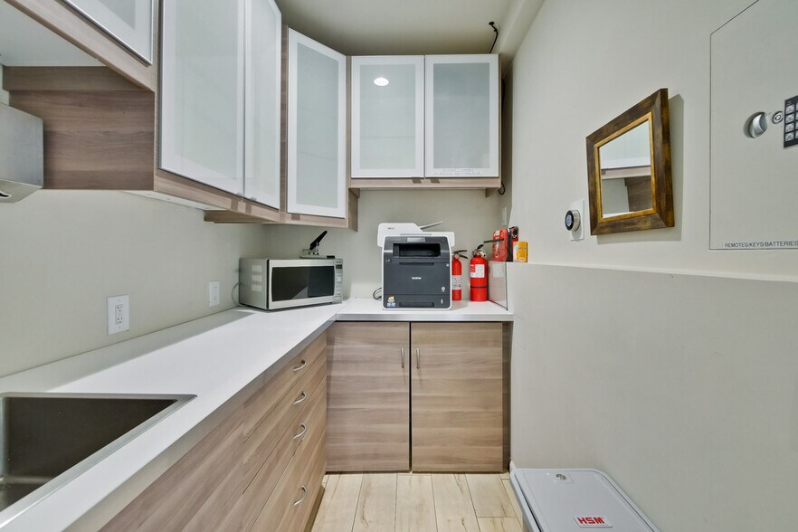 More Photos Of 4966 El Camino Real, Los Altos Office For Sale