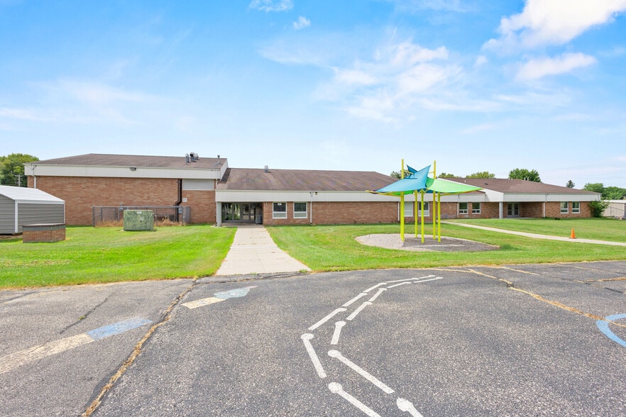 More Photos Of 414 S Church St, Endeavor Schools For Sale