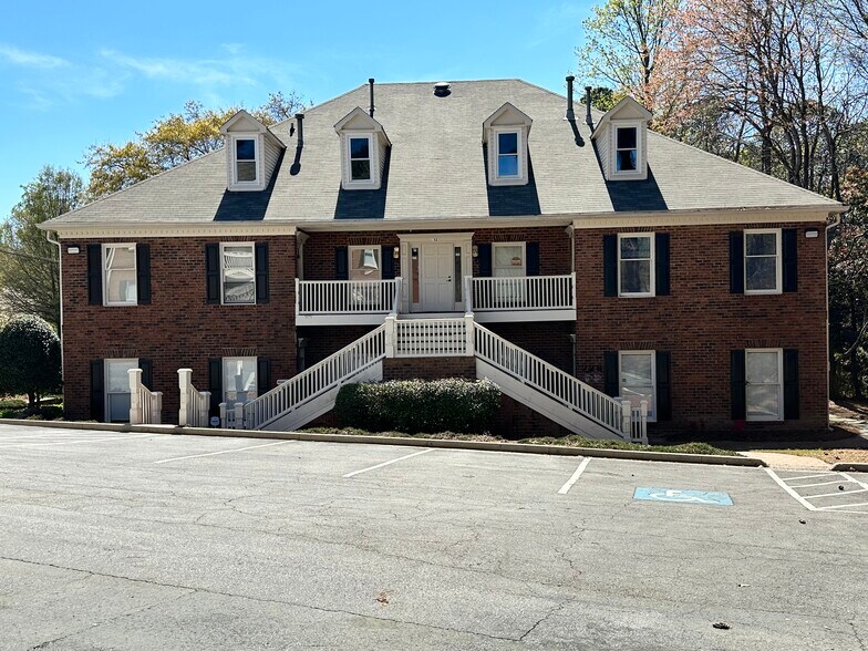 More Photos Of 724-734 Holcomb Bridge Rd, Norcross Loft Creative Space For Sale