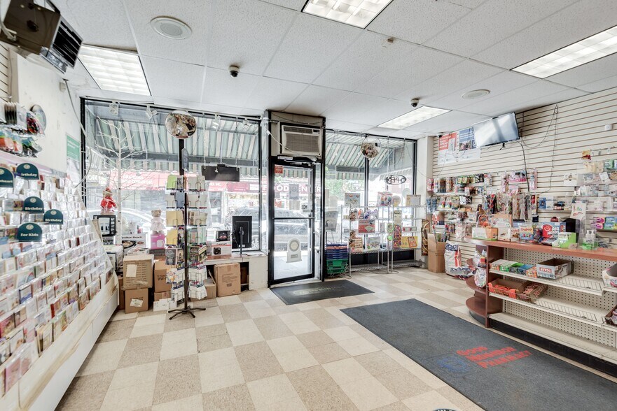 More Photos Of 886 Franklin Ave, Brooklyn Apartments For Sale