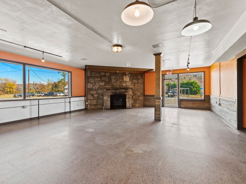 More Photos Of 2050 U.S. 70 Hwy, Marion Restaurant For Sale