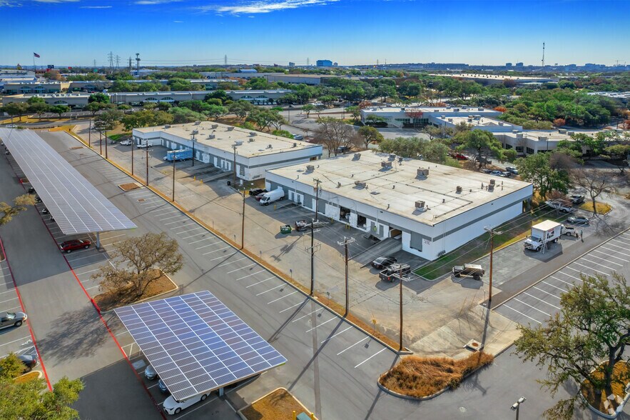 More Photos Of 12661-12679 Silicon Dr, San Antonio Light Distribution For Lease