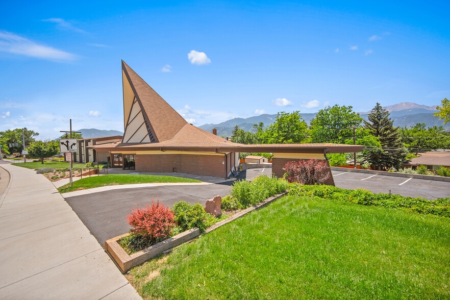 More Photos Of 820 N 30th St, Colorado Springs Religious Facility For Sale