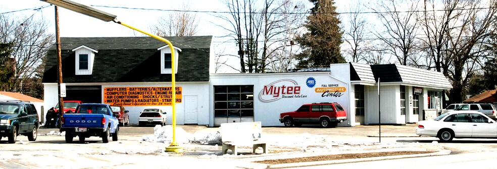More Photos Of 2928 Tremainsville Rd, Toledo Auto Repair For Sale