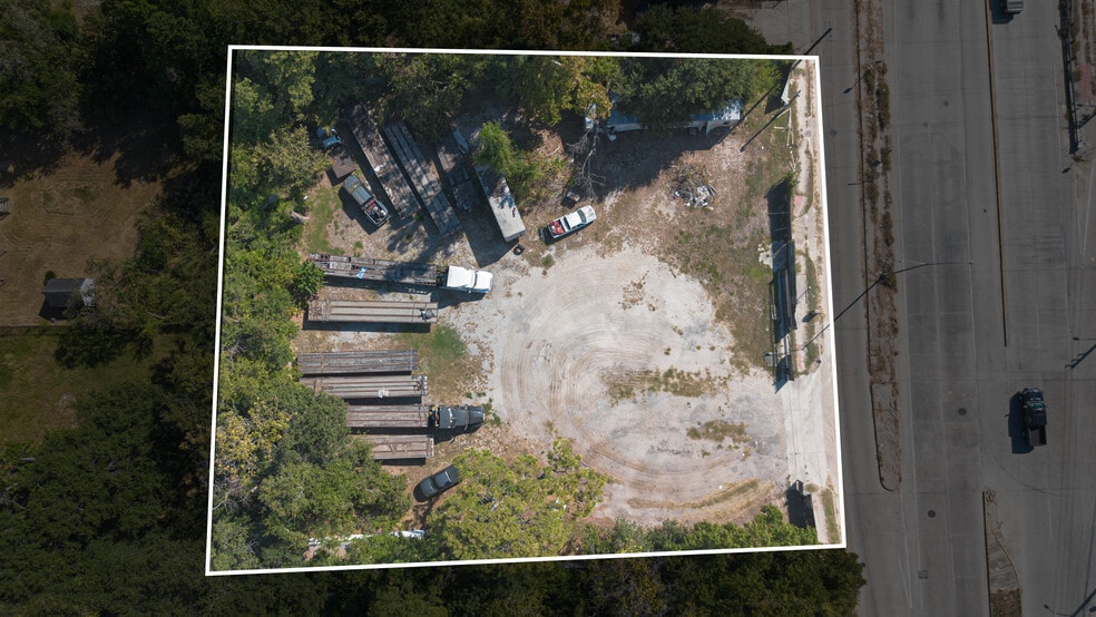 More Photos Of 7517 Ley Rd, Houston Land For Sale