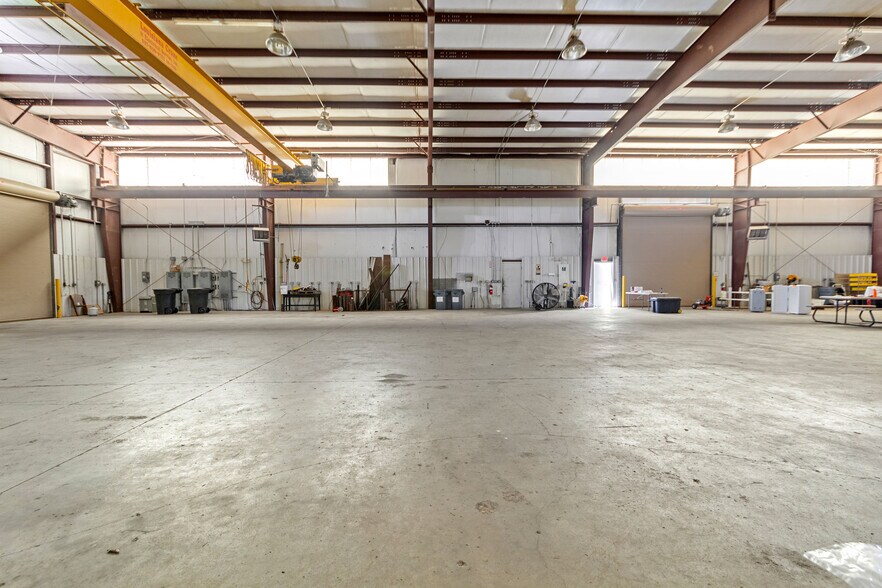 More Photos Of 8706 Dudley Rd, Abbeville Manufacturing For Sale
