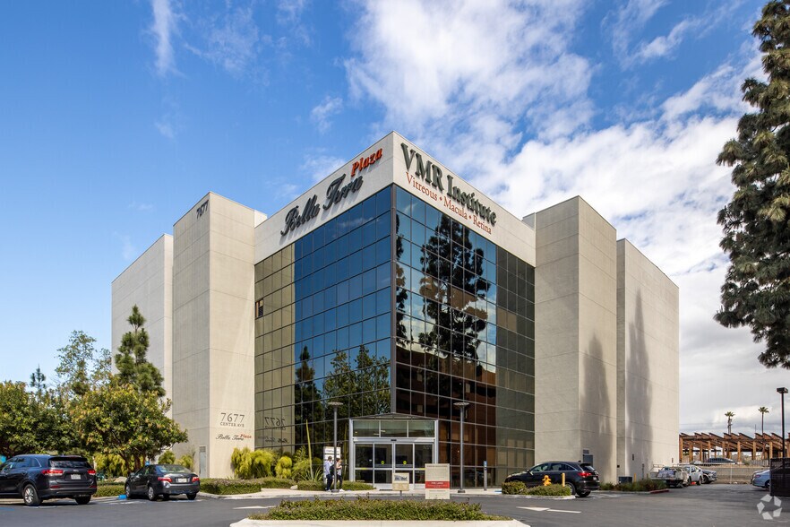 More Photos Of 7677 Center Ave, Huntington Beach Medical For Lease