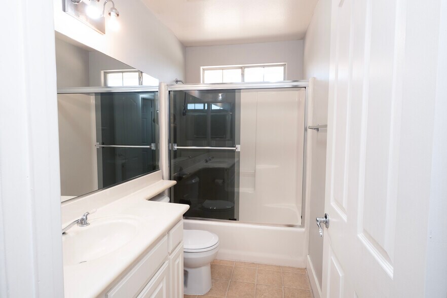 More Photos Of 8715 Dufferin Ave, Riverside Land For Sale