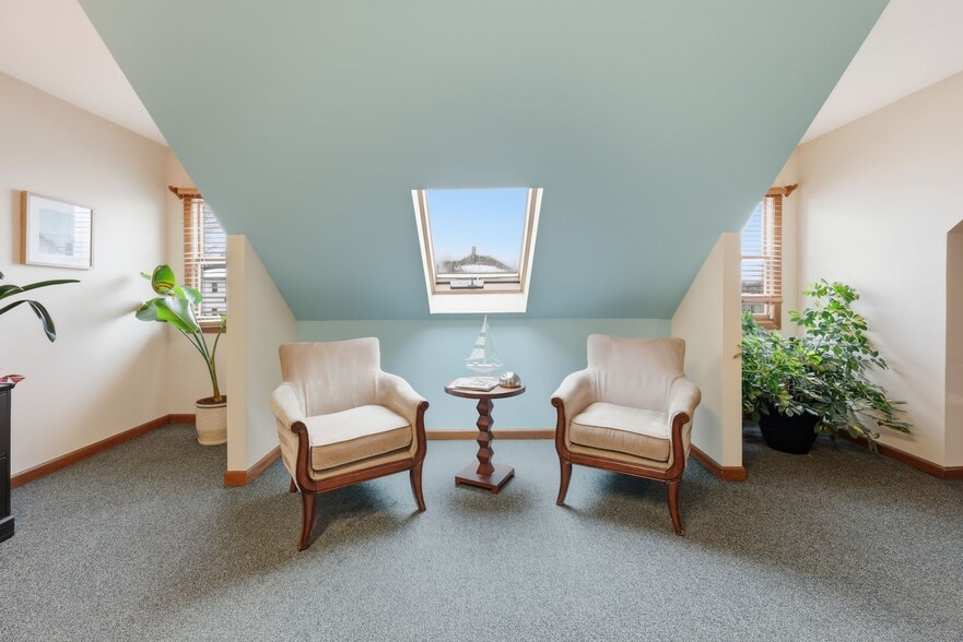 More Photos Of 200 Center St, Ludlow Medical For Sale