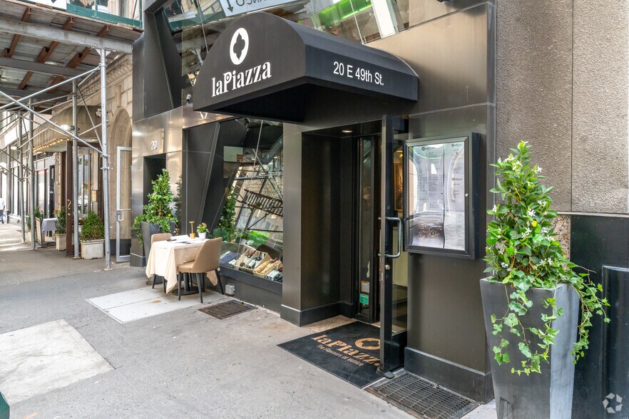 More Photos Of 20 E 49th St, New York Office For Lease