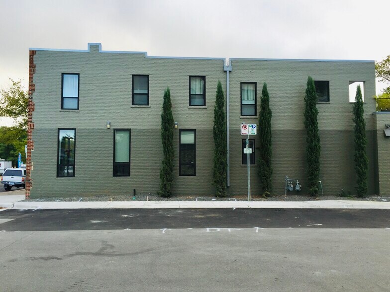 More Photos Of 1101 E 6th St, Austin Loft Creative Space For Lease