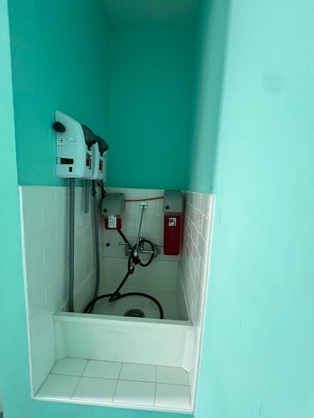 More Photos Of 299 South Main St, Flemington Unknown For Lease