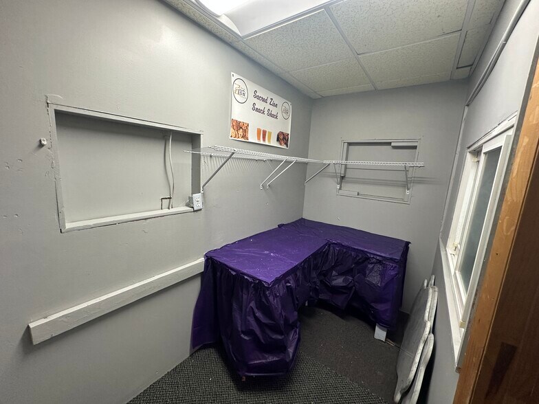 More Photos Of 346 Denison St, Baltimore Religious Facility For Sale