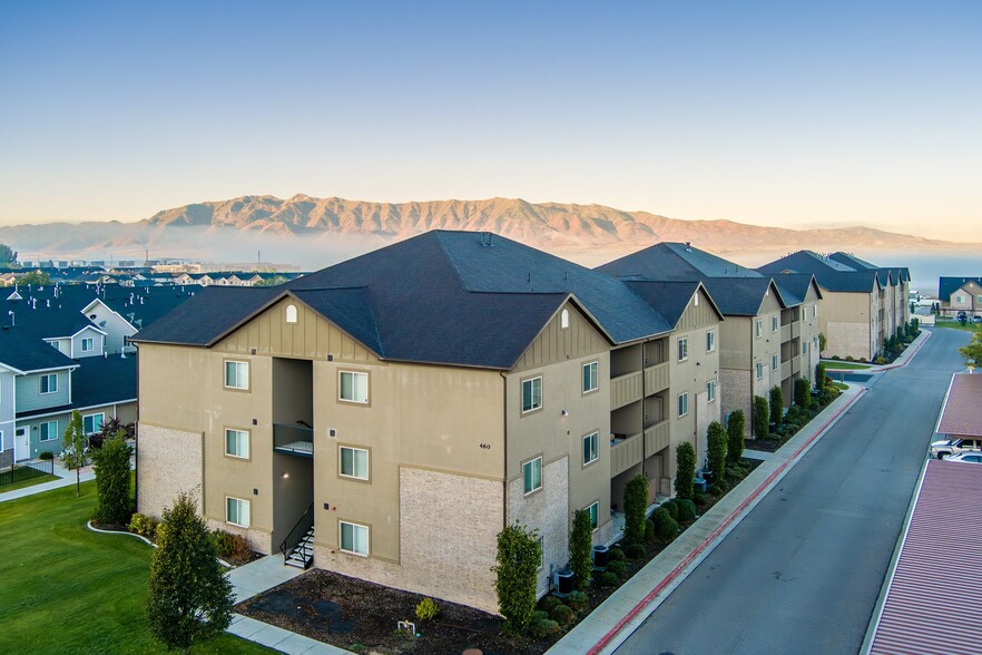 More Photos Of 415 Suncrest Ln, Logan Apartments For Sale