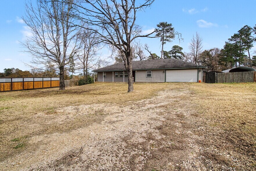 More Photos Of 9882 FM 149 Rd, Montgomery Flex For Sale