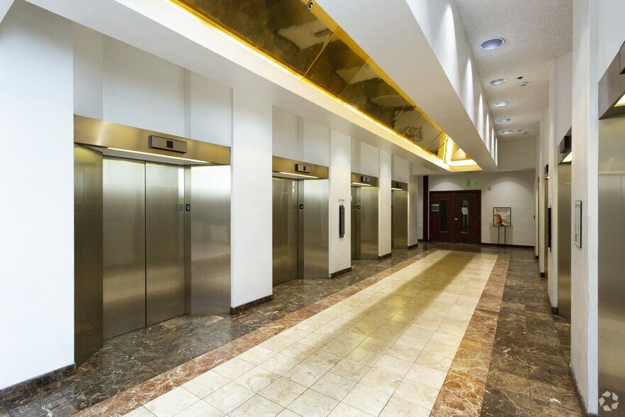 More Photos Of 3550 Wilshire Blvd, Los Angeles Unknown For Lease