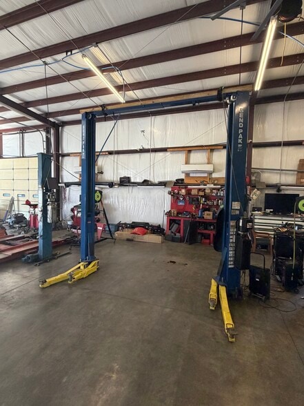 More Photos Of 10092 Chapman Hwy, Seymour Industrial For Sale