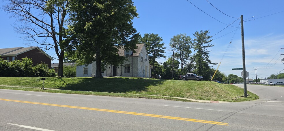 More Photos Of 4502 Fegenbush Ln, Louisville Specialty For Sale