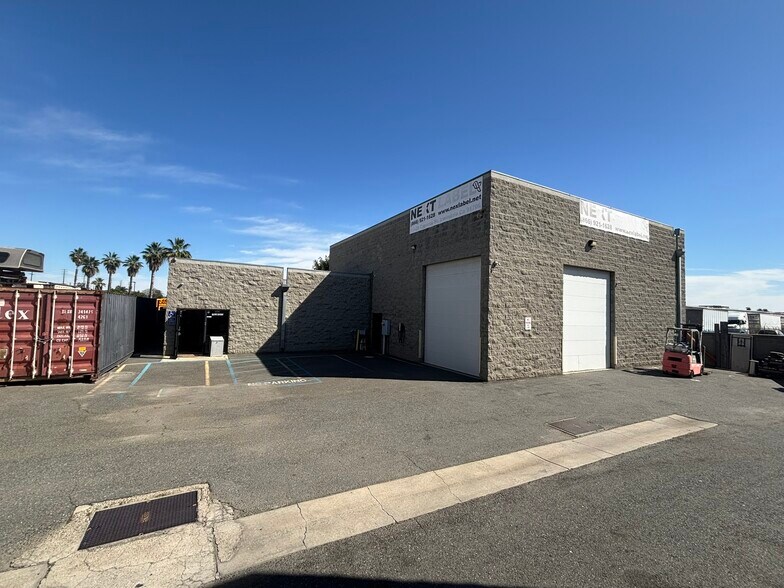 Primary Photo Of 15628 Cypress St, Irwindale Warehouse For Sale