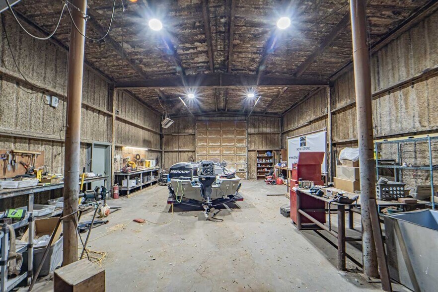 More Photos Of 3316 US Highway 180 W, Breckenridge Office For Sale