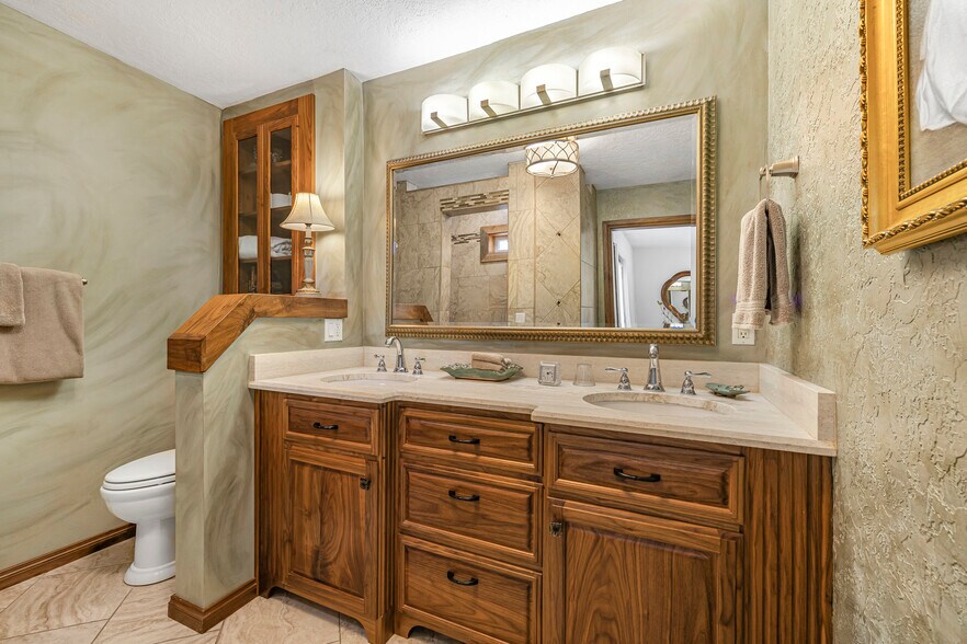 More Photos Of 13 Gott Ln, Salmon Hospitality For Sale