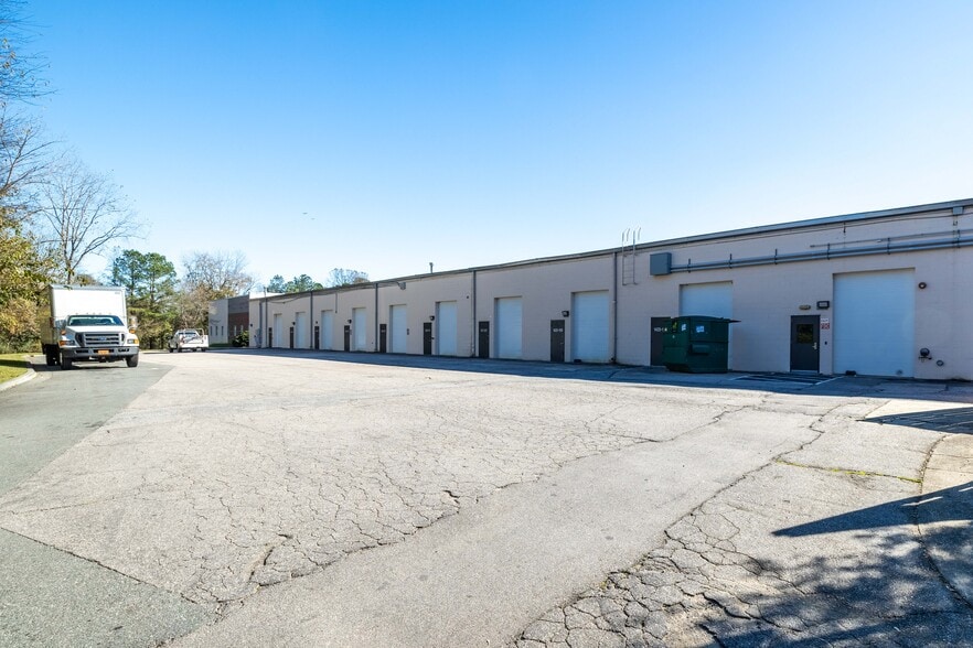 More Photos Of 1425 Rock Quarry Rd, Raleigh Unknown For Lease