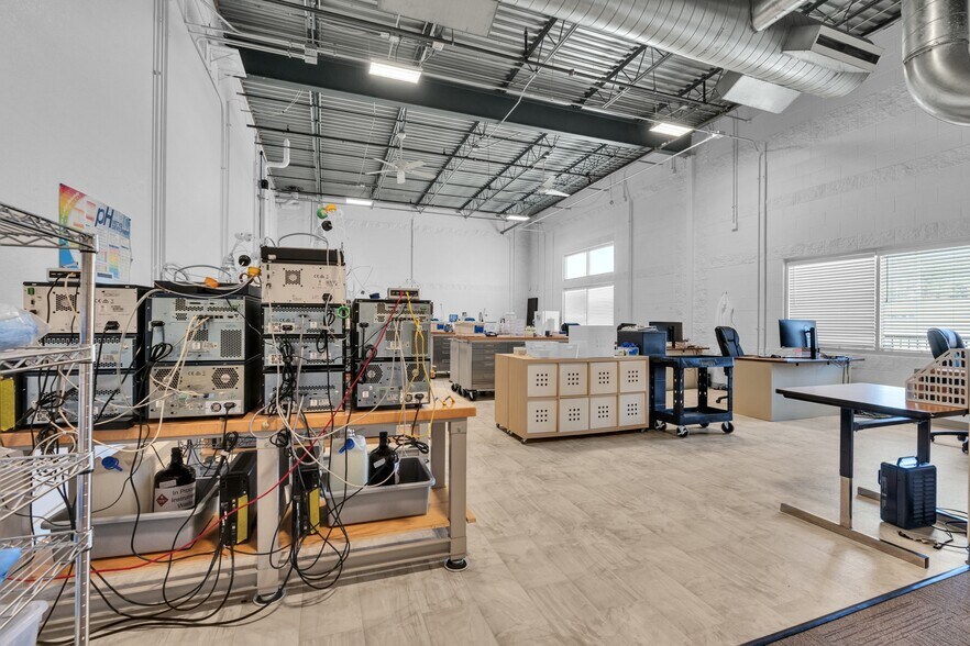 More Photos Of 4760 Castleton Way, Castle Rock Storefront Retail Office For Sale