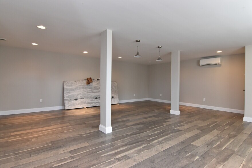 More Photos Of 18355 Coastal Hwy, Lewes Office For Lease