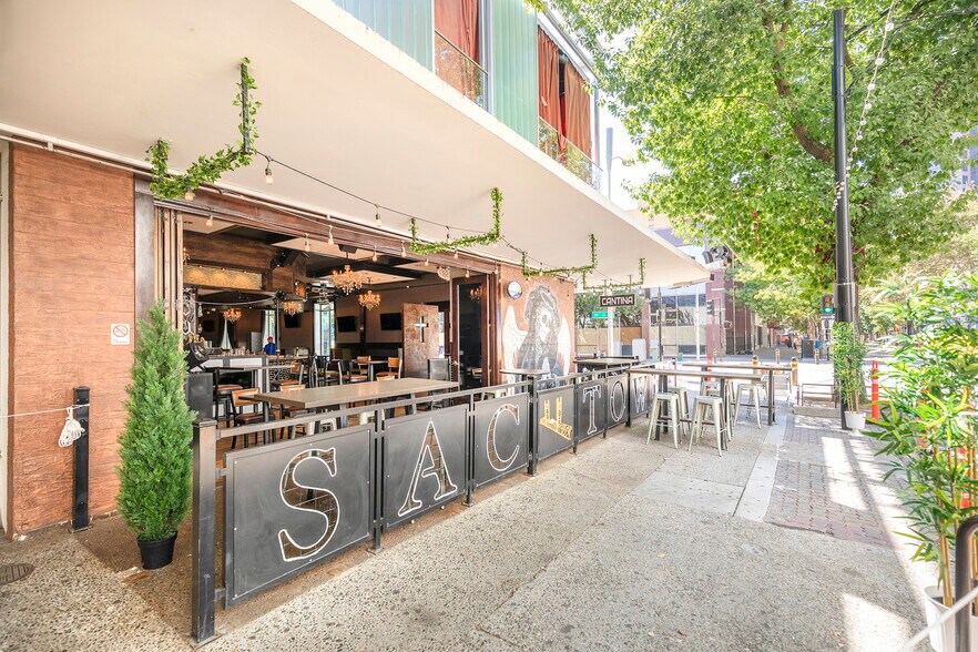 More Photos Of 1000 K St, Sacramento Restaurant For Lease