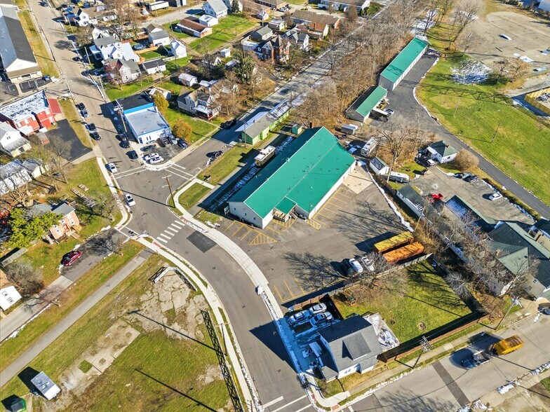 More Photos Of 316 Hay Ave, Brookville Warehouse For Sale