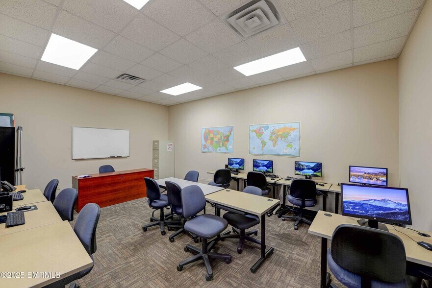 More Photos Of 2000 Highway 19 N, Meridian Office For Sale