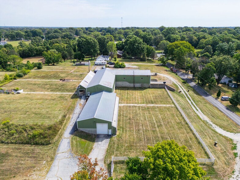 More Photos Of 3804 Stanka Ln, Godfrey Land For Lease