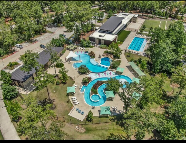 More Photos Of 135 Teralyn Grove Loop, Willis Specialty For Sale