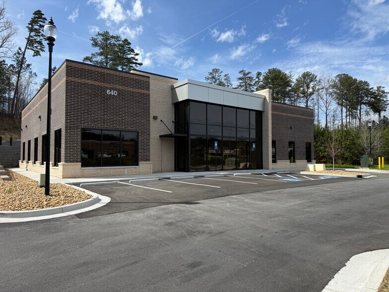 Primary Photo Of 640 Claremore Professional Way, Woodstock Medical For Lease
