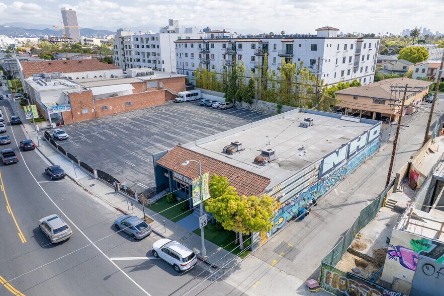 More Photos Of 1248 S Fairfax Ave, Los Angeles Light Manufacturing For Sale