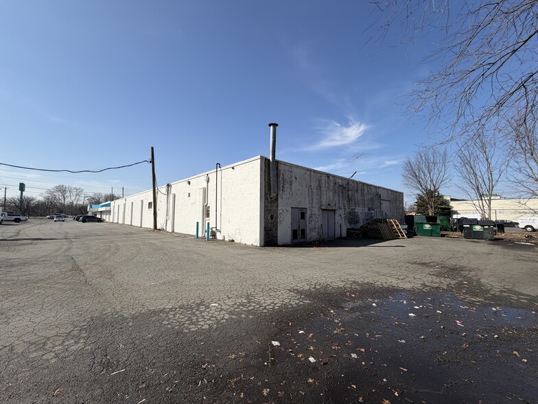 More Photos Of 1734 N Olden Avenue, Ewing Freestanding For Lease