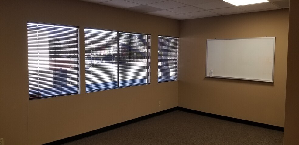 More Photos Of 4855 Atherton Ave, San Jose Office For Lease