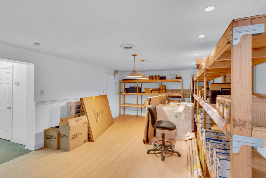 More Photos Of 484 Monmouth Rd, Millstone Township Showroom For Sale
