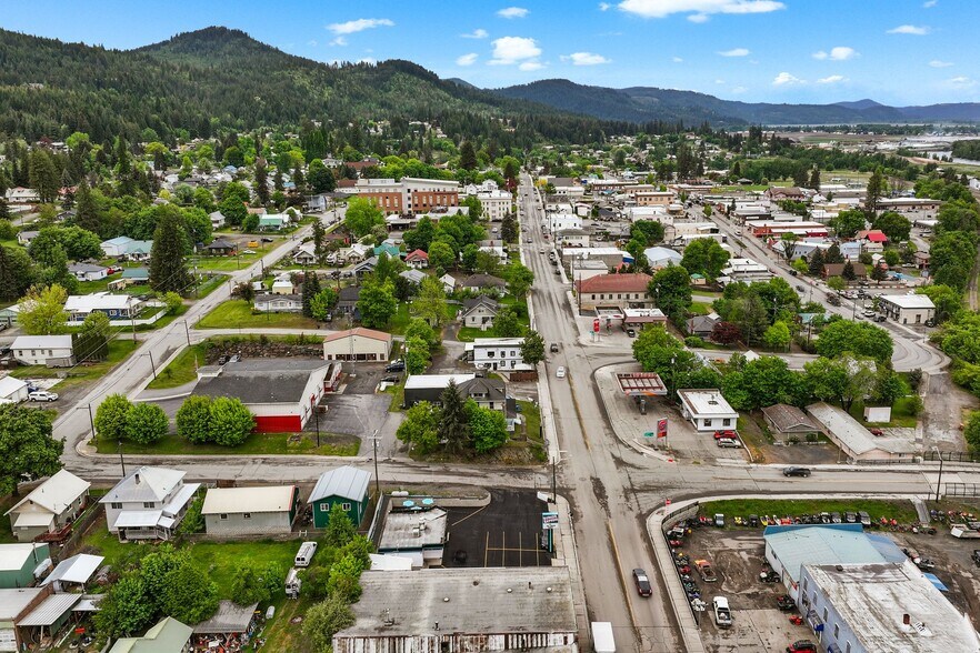 More Photos Of 213 W College Ave, Saint Maries Restaurant For Sale