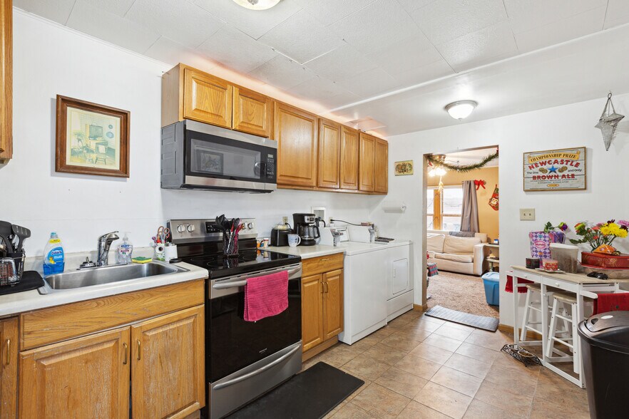 More Photos Of 12192 Hancock St SE, Becker Storefront Retail Residential For Sale