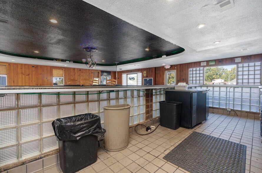More Photos Of 103 IL-53, Braceville Restaurant For Sale