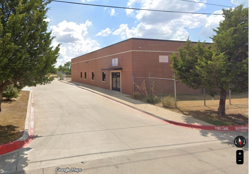 Primary Photo Of 2730 Coombs Creek Dr, Dallas Office For Lease