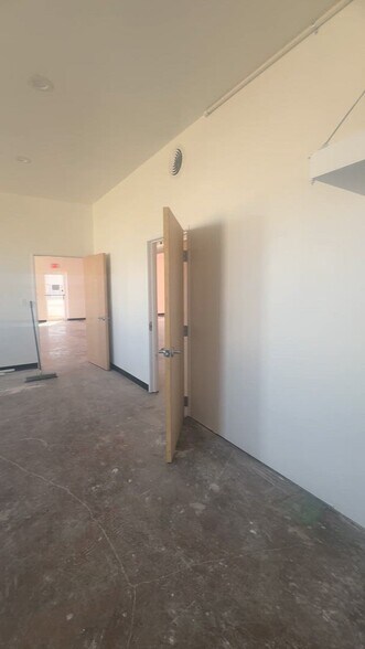 More Photos Of 1201 W Reno Ave, Oklahoma City Storefront Retail Office For Lease