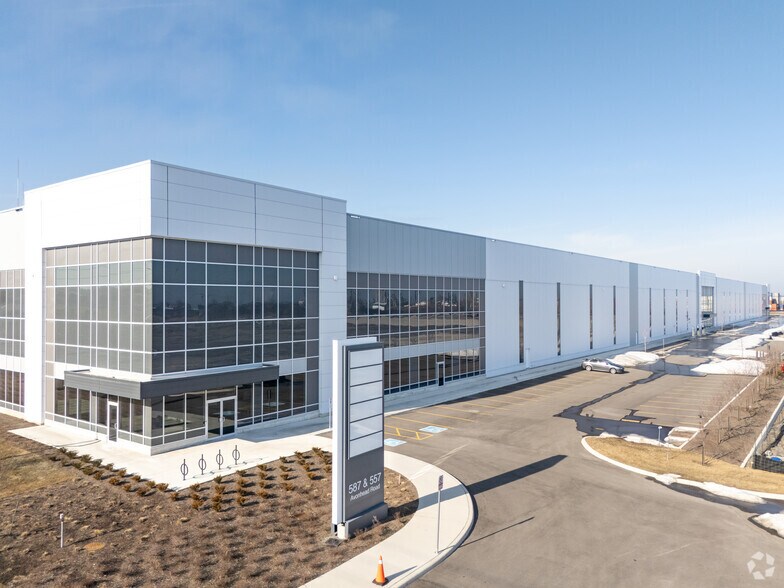 Primary Photo Of 557 Avonhead Rd, Mississauga Warehouse For Lease