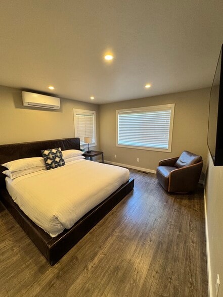 More Photos Of 102 W Carmel Valley Rd, Carmel Valley Hotel For Sale