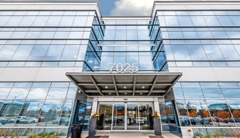 More Photos Of 7025 Langer Dr, Mississauga Office For Lease